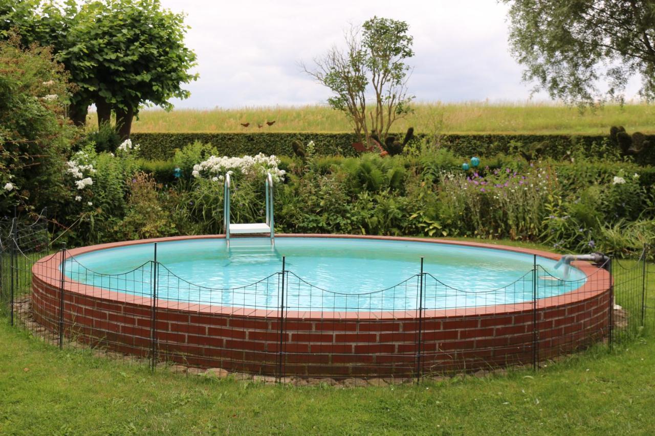 Ferienwohnung Mit Sauna Bleckede Bagian luar foto